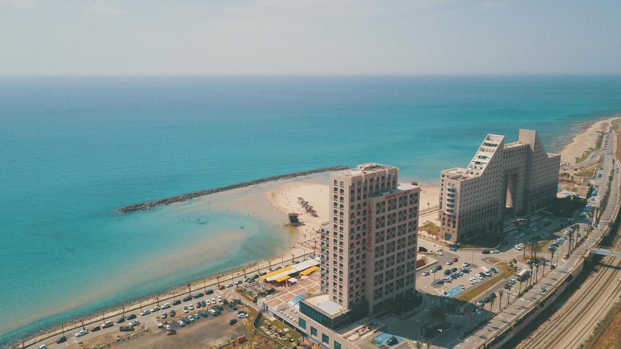מגדל אלמוג חיפה - דירות "בלו ביץ'" על הים Экстерьер фото